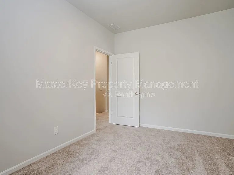 112 Silver Fir Ln — Photo 15