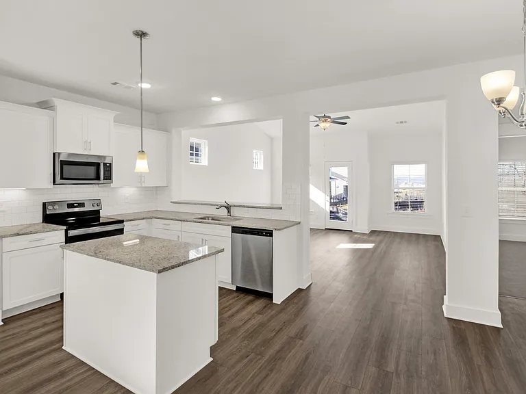 Blueberry Ln — Photo 11