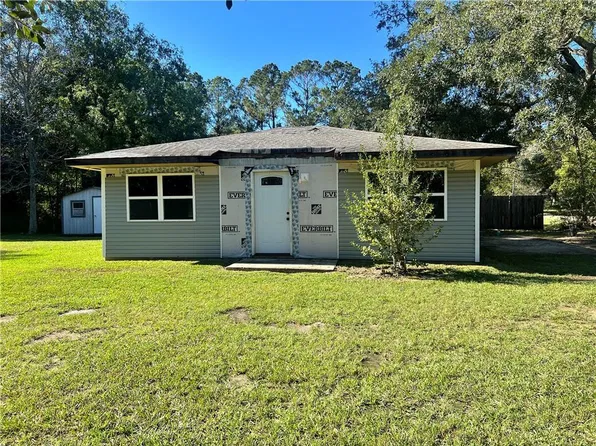 62103 Raymond Rd, Lacombe, LA 70445