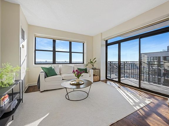 2nd image of 1529 S State St #21H