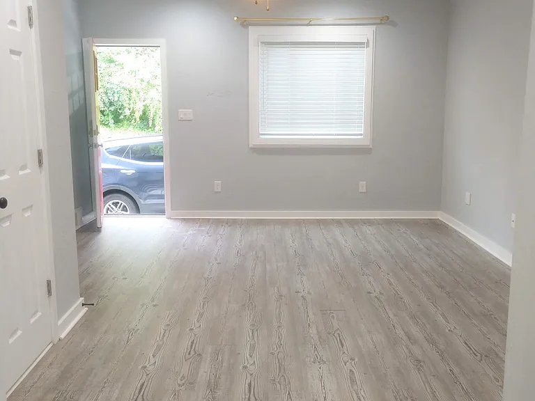 110 Handler St #1 — Photo 2