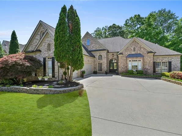 2172 Floral Ridge Dr, Dacula, GA 30019
