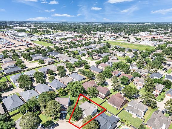 3rd image of 3038 Silver Spur Dr