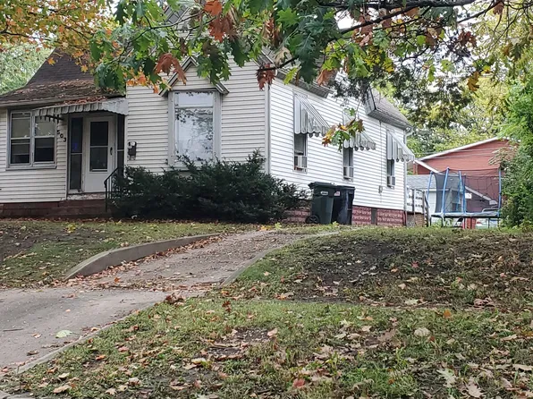 503-505 E Elm St, Urbana, IL 61801
