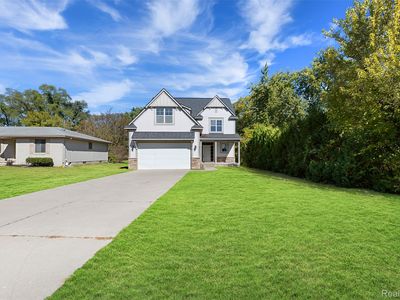 42260 Five Mile Rd, Plymouth, MI, 48170