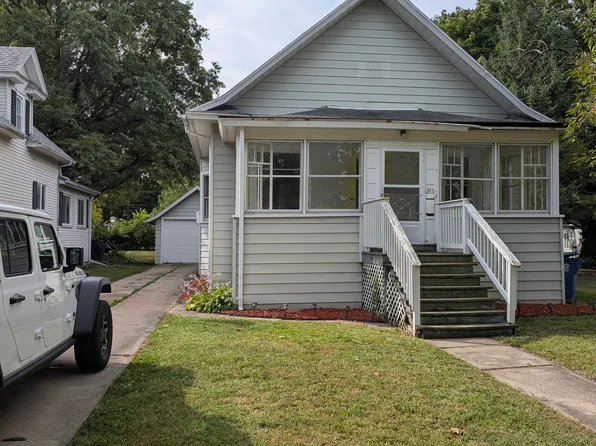 323 W Chippewa St, Dwight, IL 60420
