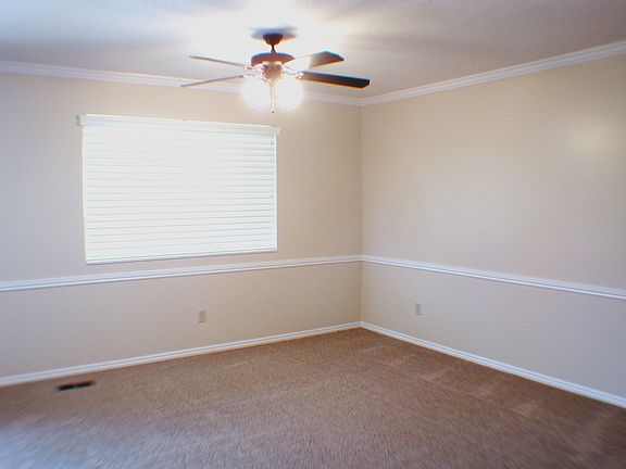 4 Living Room_09012014