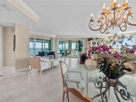 2nd image of 4811 Island Pond CT #905
