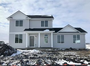 2416 NW Beechwood St, Ankeny, IA 50023