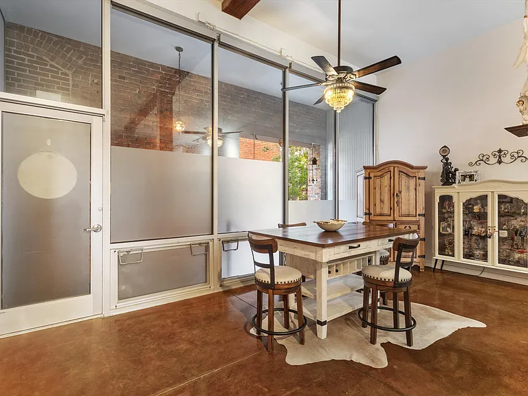 2 W Ge Patterson Ave #106 — Photo 4