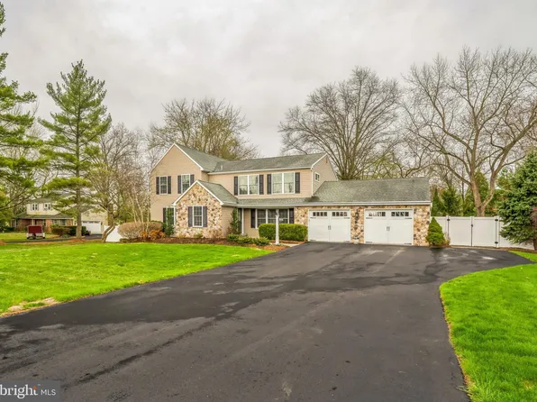 3858 Kratz Rd, Collegeville, PA 19426