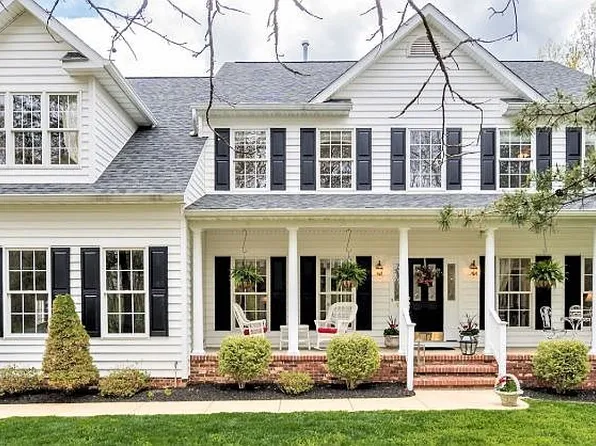 45 Saint Marys Ln, Stafford, VA 22556