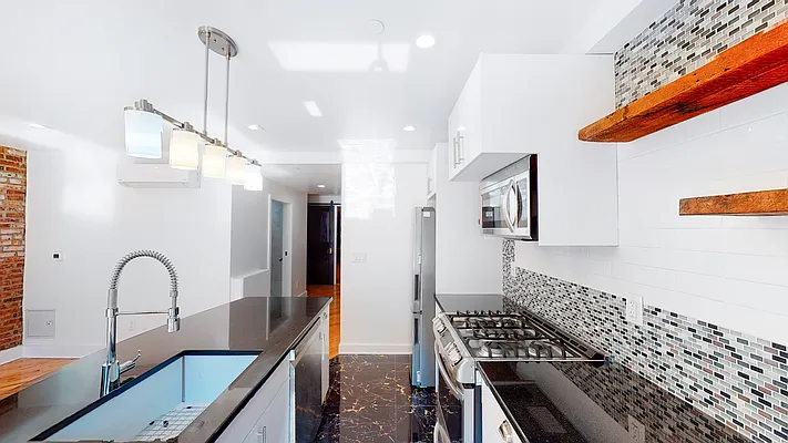 Rented by Corcoran | media 37