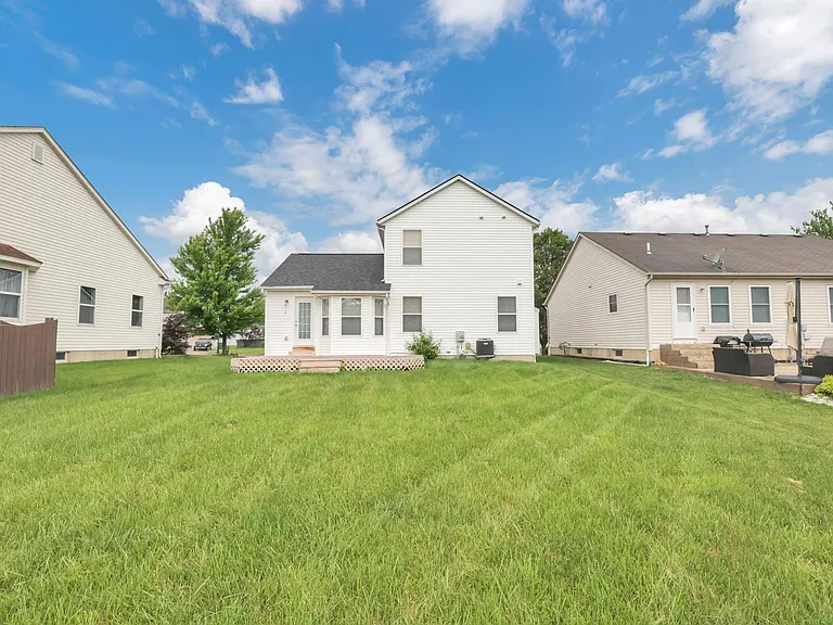 522 Farm Hill Ct — Photo 58