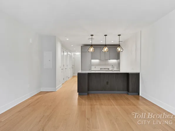 218 West 103rd Street image 4 of 16