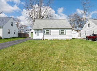 35 Alden Rd, Rochester, NY 14626