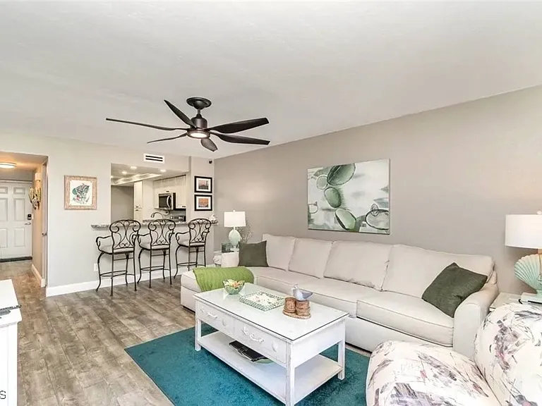 5255 Coronado Pkwy #2 — Photo 5