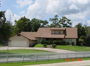 108 Villa Dr, Westlake, LA 70669