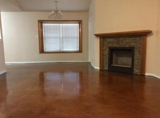 446 E Belt Line Rd, Cedar Hill, TX 75104