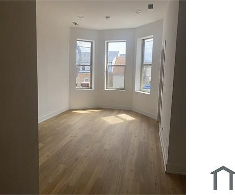 2nd image of 1908 W 48th St #1