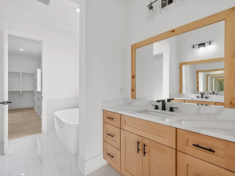 360 Rucker Rd — Photo 13