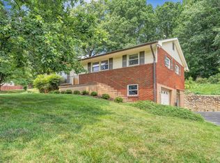 4332 Bandy Rd, Roanoke, VA 24014