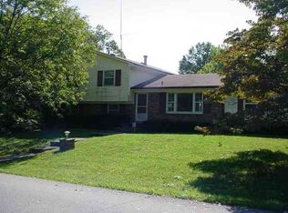 7314 Switch Bark Rd, Hollow Creek, KY 40228