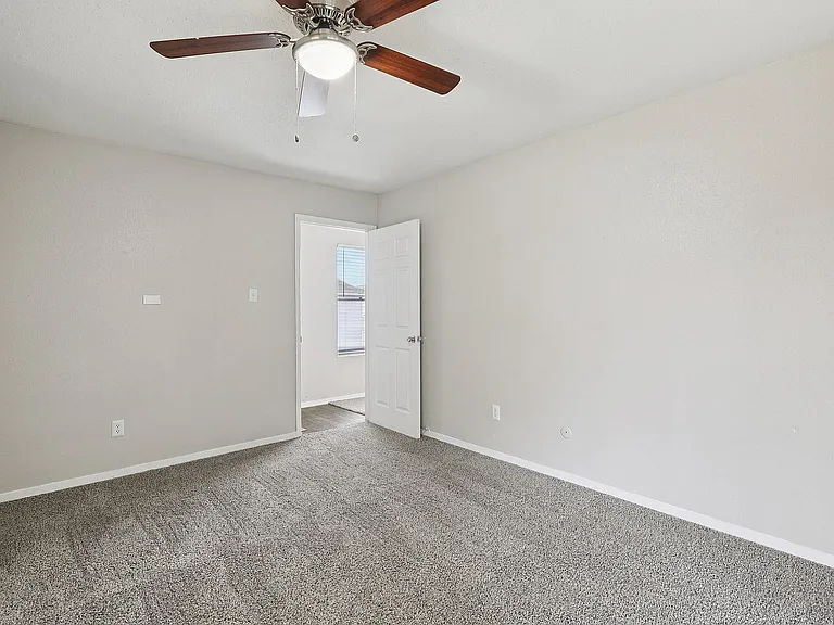 19-web-or-mls-11710 Briar Forest Dr Unit 504-S1103-005