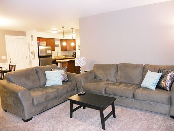 5th image of 5027 146th Pl NE #L102