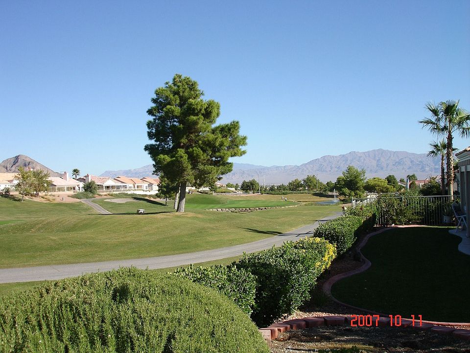 Golf Course View