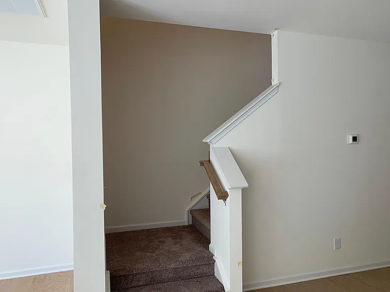 110 Quinn Rd — Photo 4