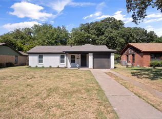 741 Lynda Dr, River Oaks, TX 76114