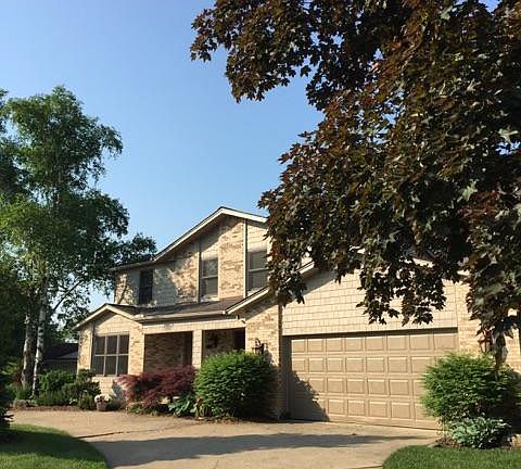 2nd image of 22087 Cumberland Dr
