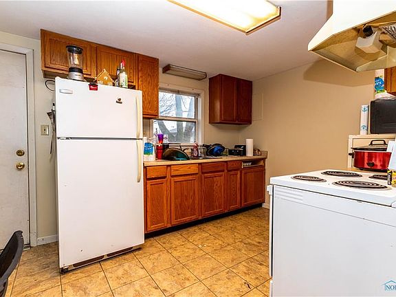 2nd image of 508 Main St