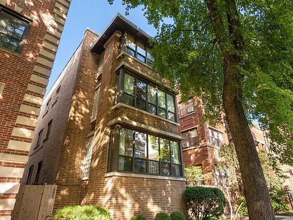 2nd image of 2736 N Mildred Ave #1