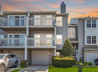 118 Spinnaker Way, Neptune, NJ 07753