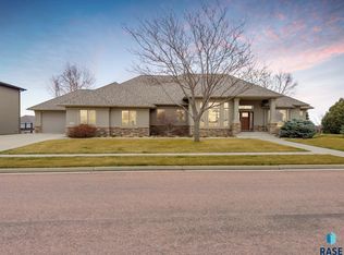 7516 S Ridgestone Dr, Sioux Falls, SD 57108