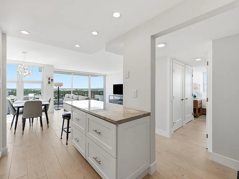 531 N Ocean Blvd #1601 — Photo 12