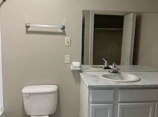 1642 Cedar Lake Dr APT B, Baton Rouge, LA 70808