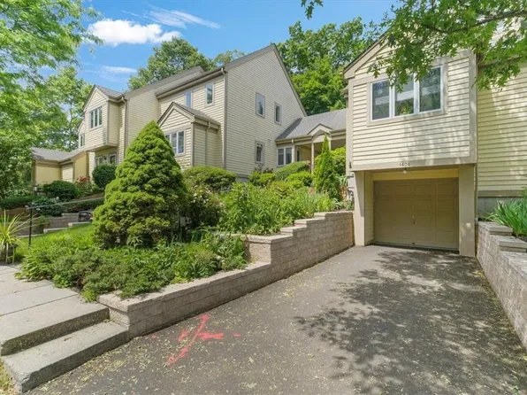 4404 Manor Drive, Peekskill, NY 10566