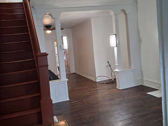 3rd image of 4229 Wyalusing Ave