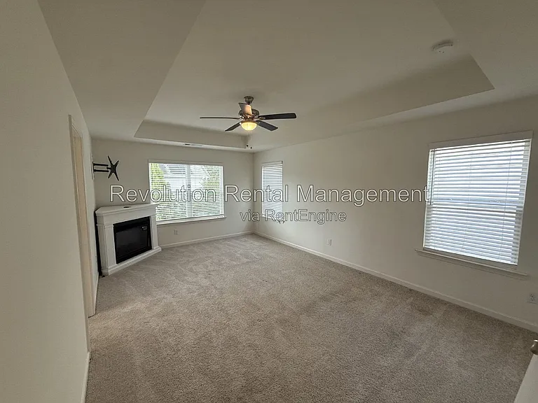 565 Morrow Ln SW — Photo 8