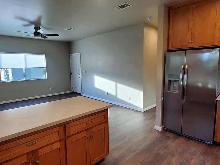 432 Grand Ave — Photo 5