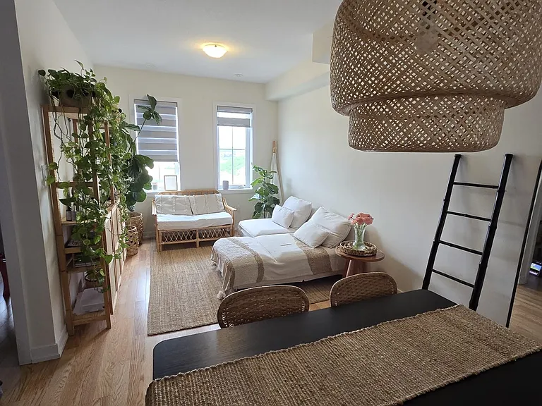 33 Baskett St — Photo 5