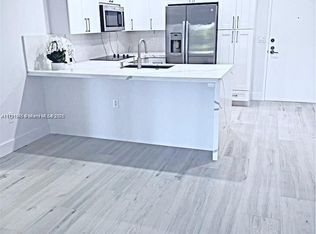 575 Crandon Blvd APT 307, Key Biscayne, FL 33149