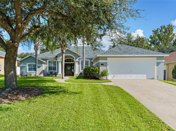 10403 Pleasant View Dr, Leesburg, FL 34788