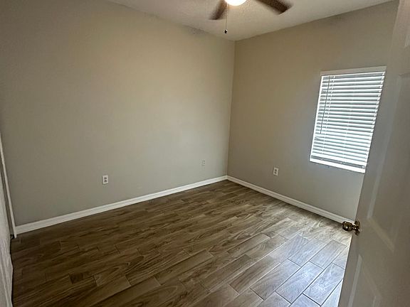 5th image of 9610 Seadale Ct Unit 101