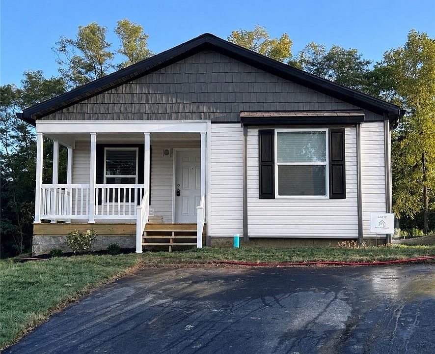 2nd image of 408 W Small Street