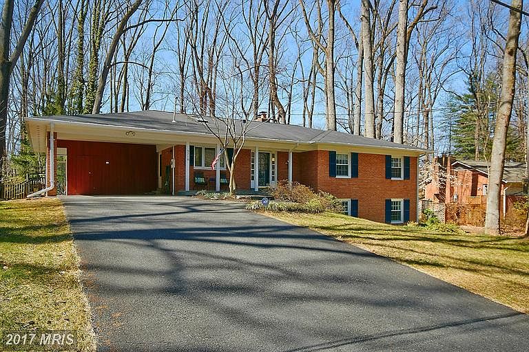 1st image of 3718 Woodland Cir