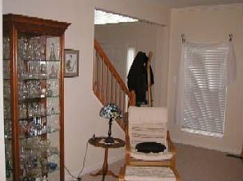 4th image of 46 Crestwood Ln